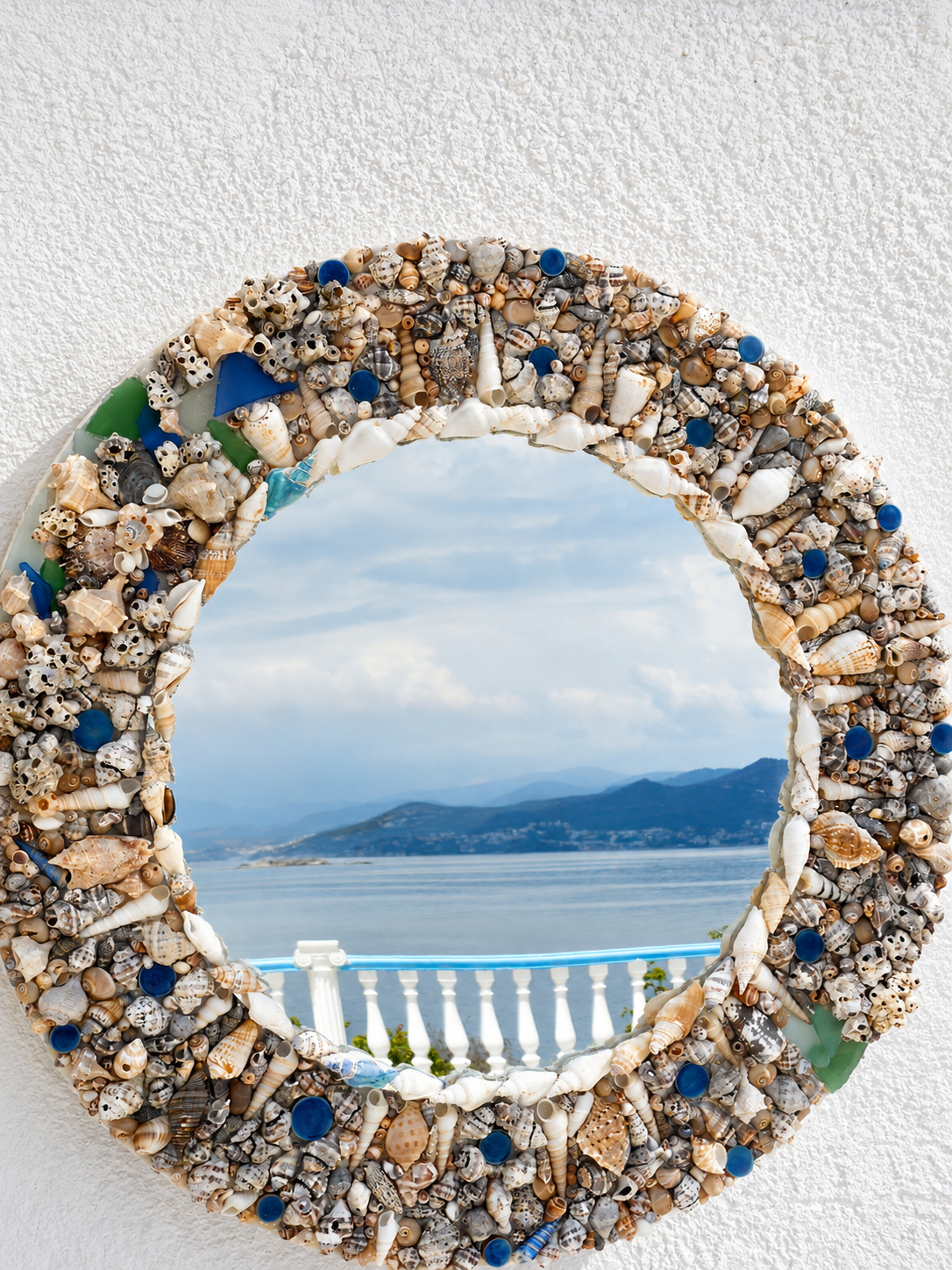 Ammoudia Mirror — Natural Shell & Sea Glass Mosaic, Round
