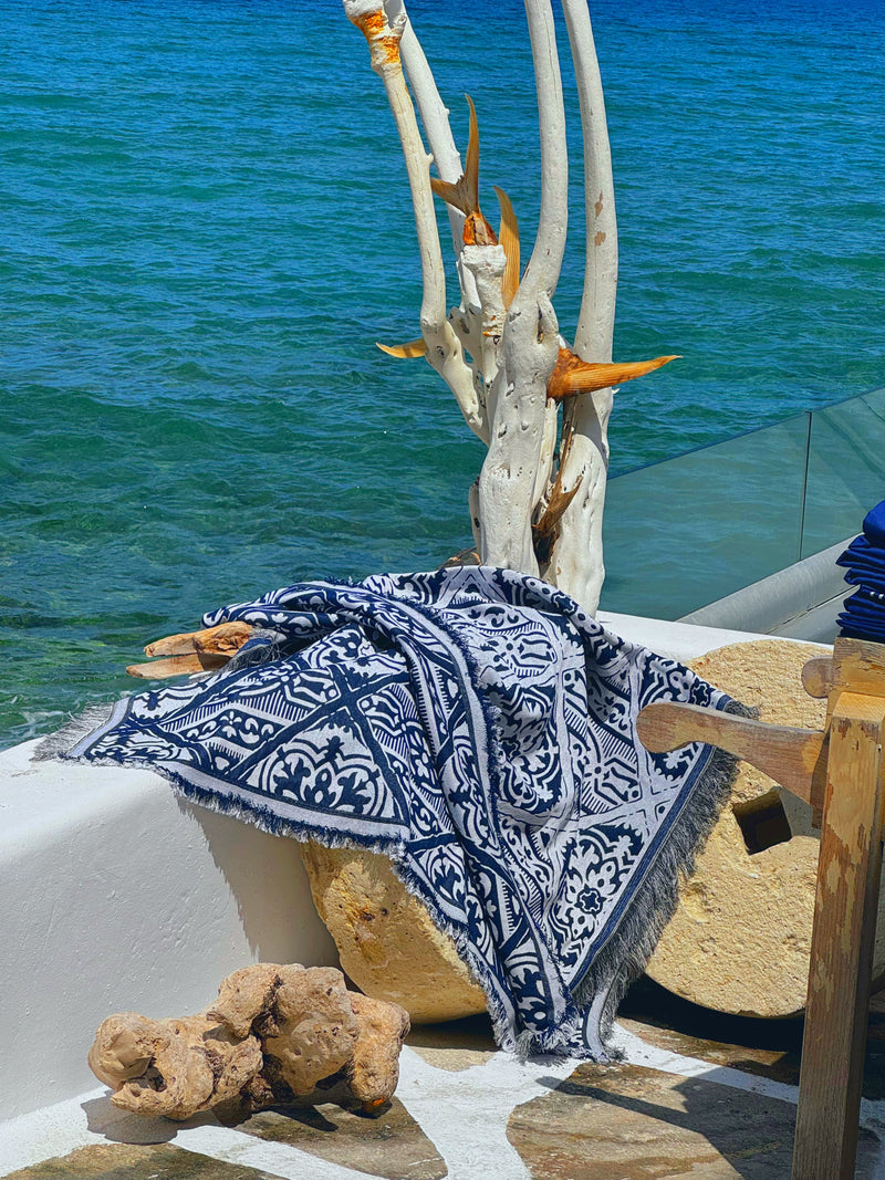 ZEPHYR SUMMER BLANKET